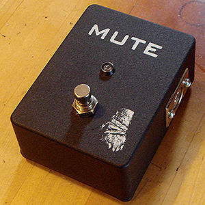 Mic Mute Stomp Switch - Click Image to Close